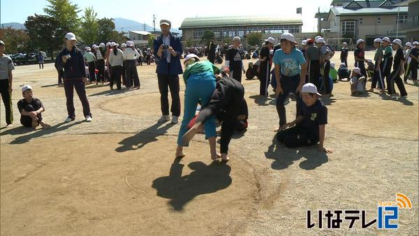 伊那東小学校伝統行事　すもう大会