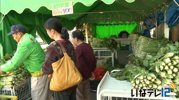 農産物直売所にこりこで野沢菜祭