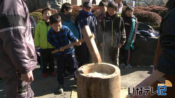 村わくわくクラブ　恒例餅つき大会