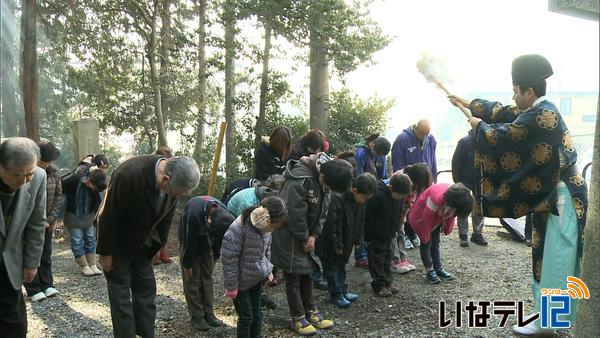 坂下で学業成就願う天神様