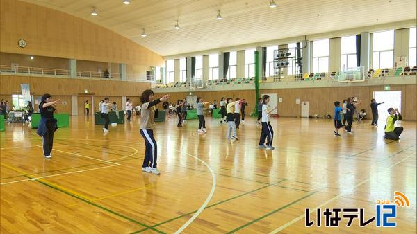 ダンスや体操で運動不足解消