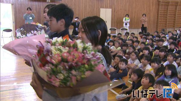 伊那市内小学校で花育スタート