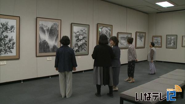 日本墨絵展６月２１日まで