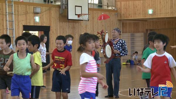 伊那北小学校で伊那まつり学習会