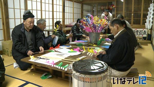 上戸のでえもんじ　花飾りづくり