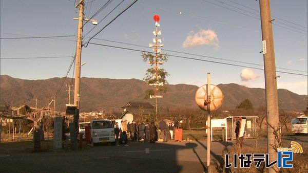 北小河内漆戸常会で大文字建て