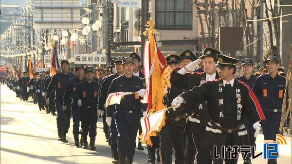 伊那市消防団出初式