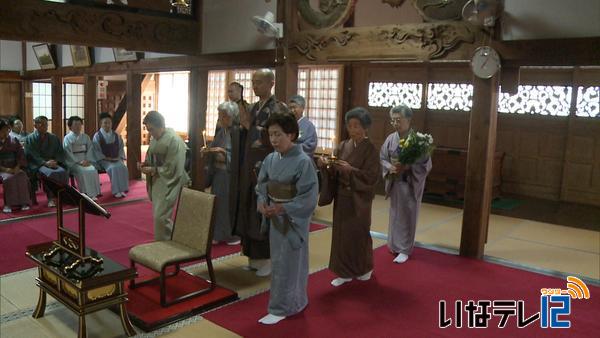 常円寺で針供養