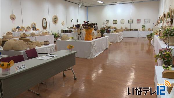 籐花会作品展示発表会