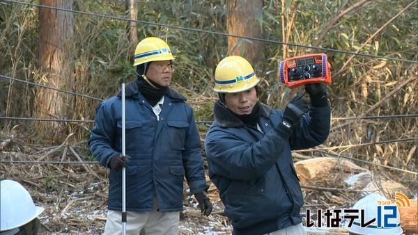 油圧式集材機のデモンストレーション