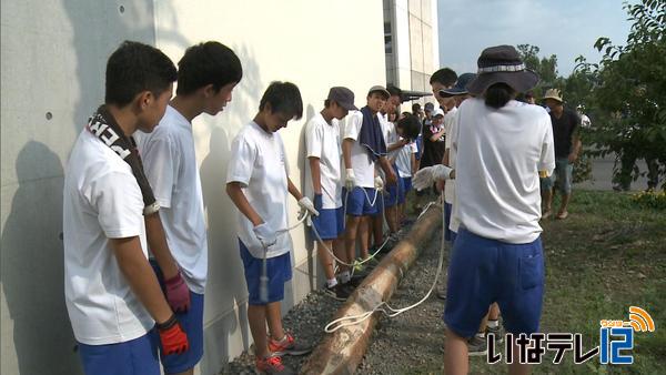 御柱祭学習で里引き体験