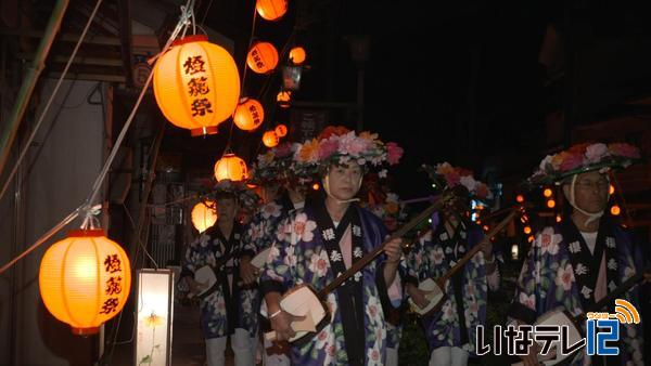 燈籠祭で高遠ばやしの音色響く