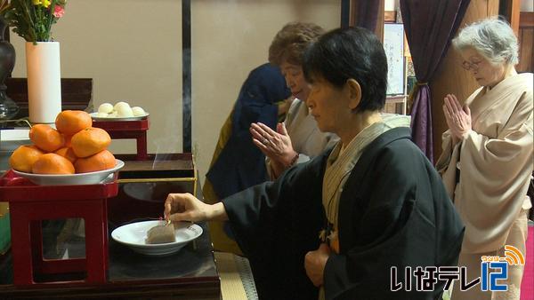 針に感謝を込めて　針供養