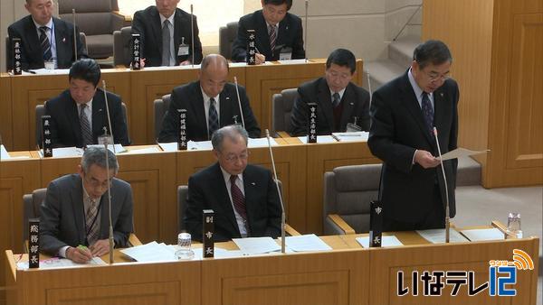 「伊那西小近くに建設も選択肢の一つ」