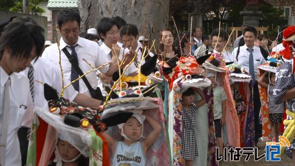 雨乞いの神事　鹿頭行列奉納