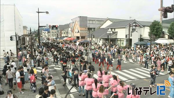 みのわ祭り　商店街に熱気