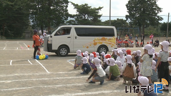 南箕輪小学校で交通安全教室