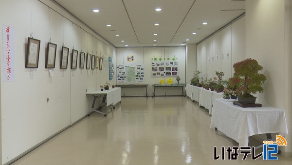 まほらいな市民大学同好会　作品展