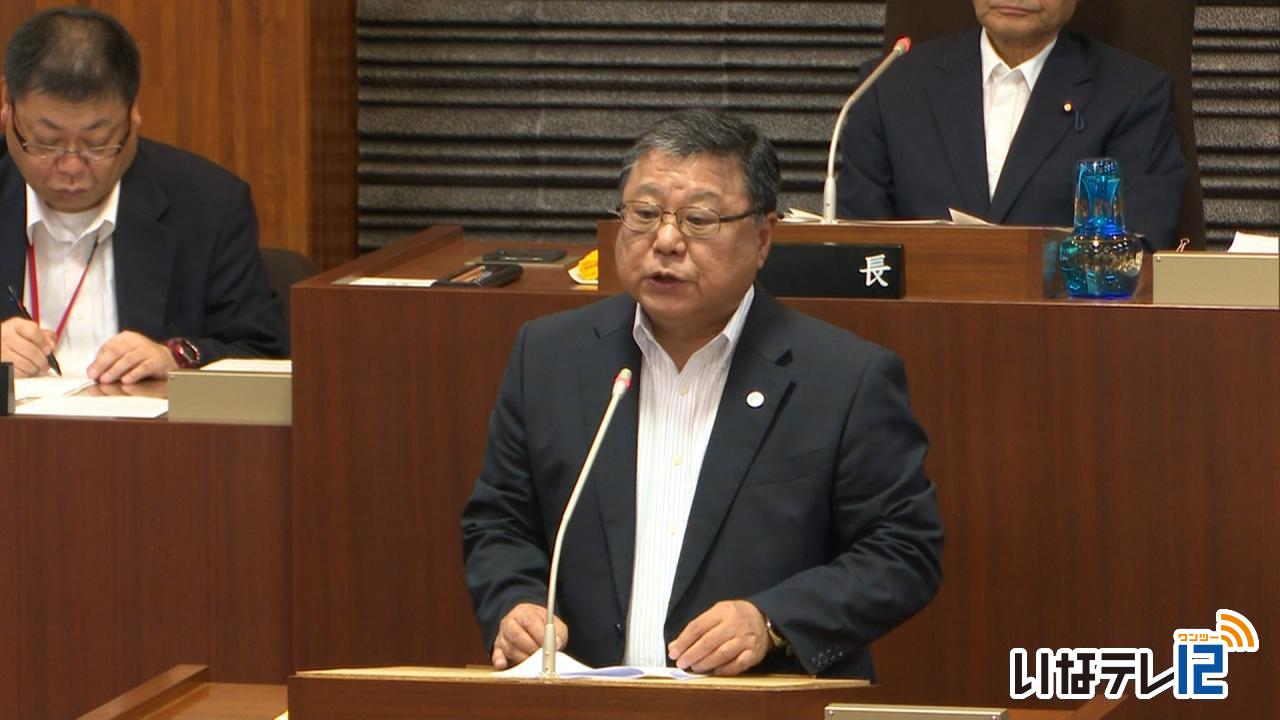 白鳥政徳町長　正式に出馬表明