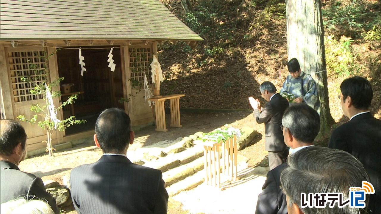 平沢の山の神神社　移設で最後の例祭