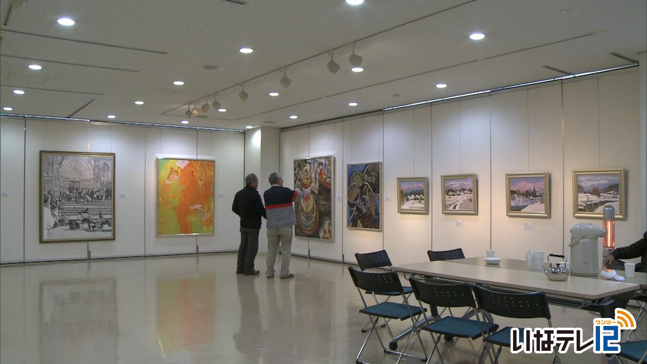 伊那市在住8人の画家「漸進展」　