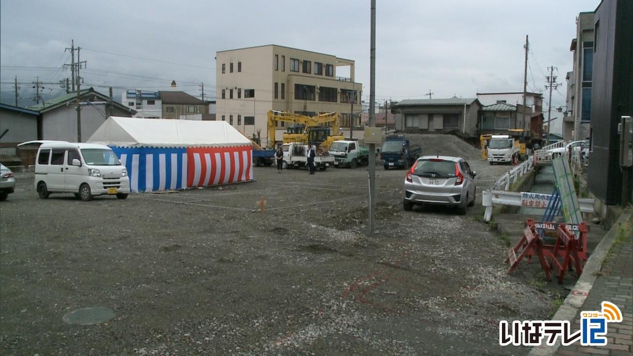 山寺の商店街にマンション　地鎮祭