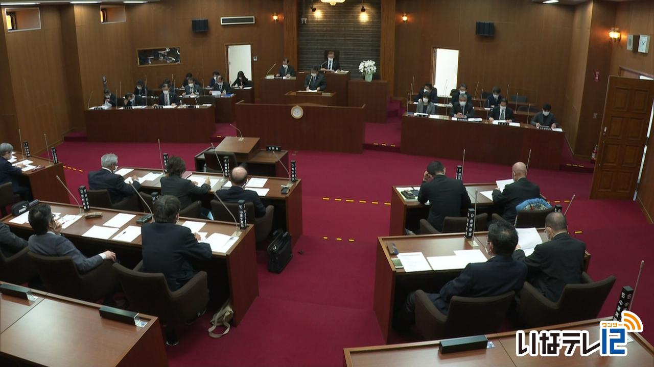 新形コロナ関連の補正予算案可決