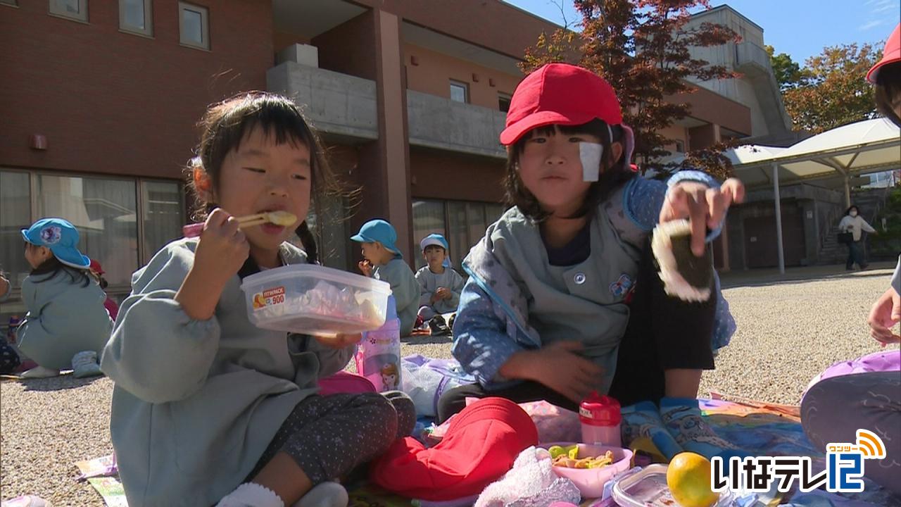 木下北保育園の園児が遠足