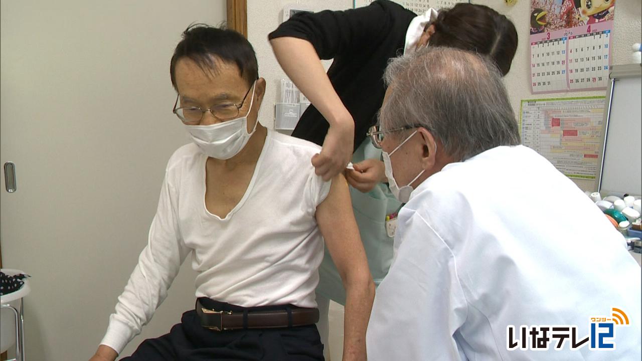 県のモデル市町村の箕輪町で高齢者のワクチン接種始まる