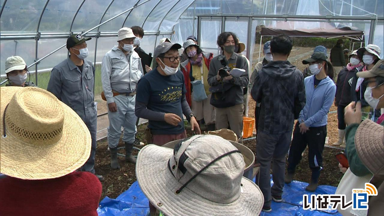 長谷さんさん農学校開校　土づくりを学ぶ