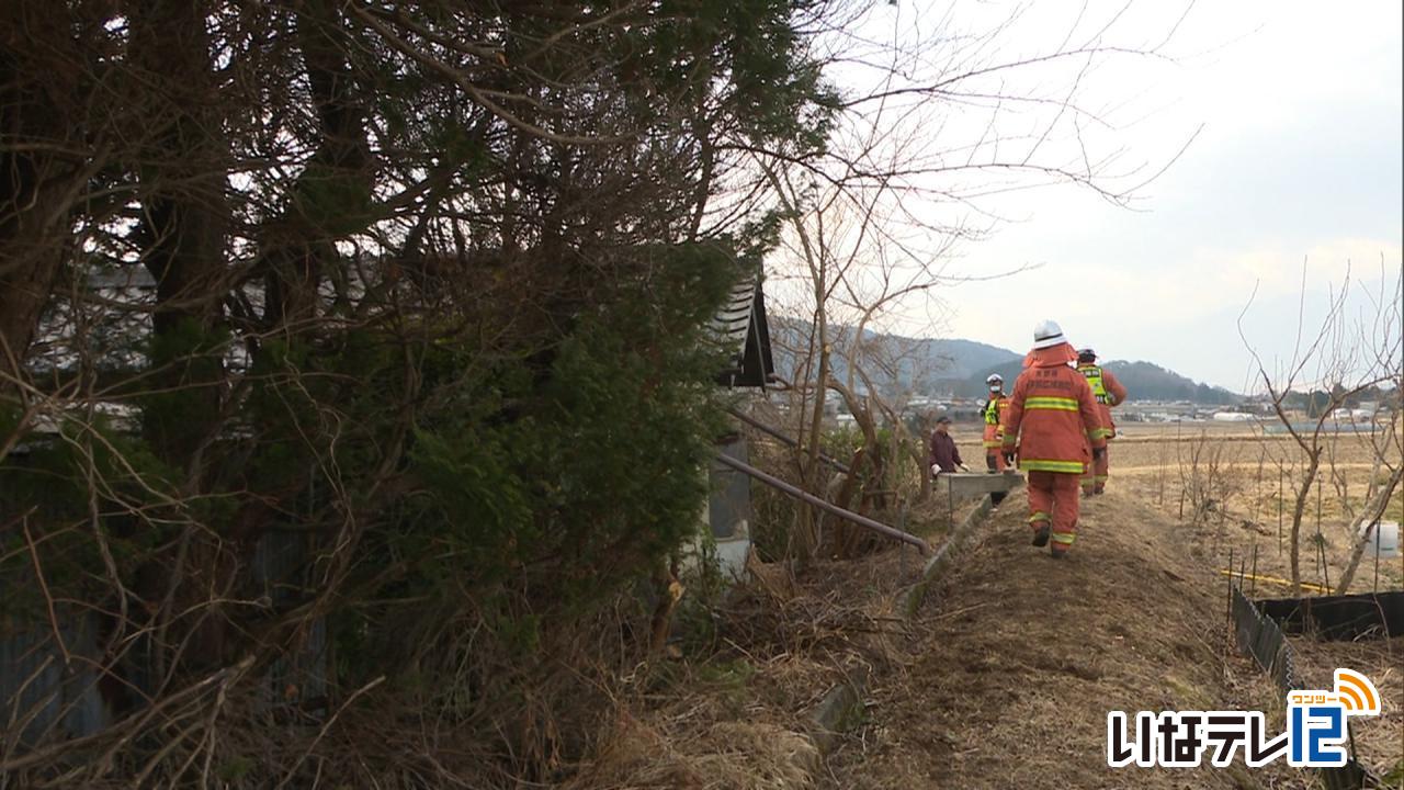 富県北福地で物置小屋を焼く火事
