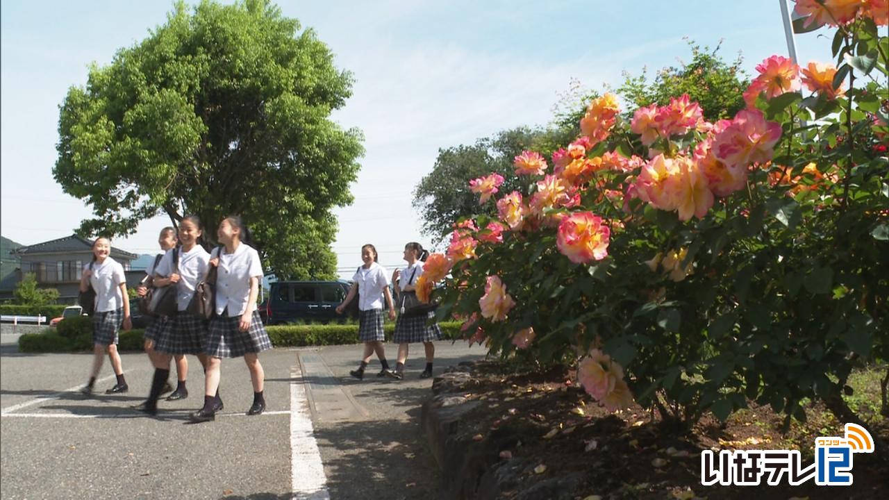 伊那西高校　夏服に衣替え