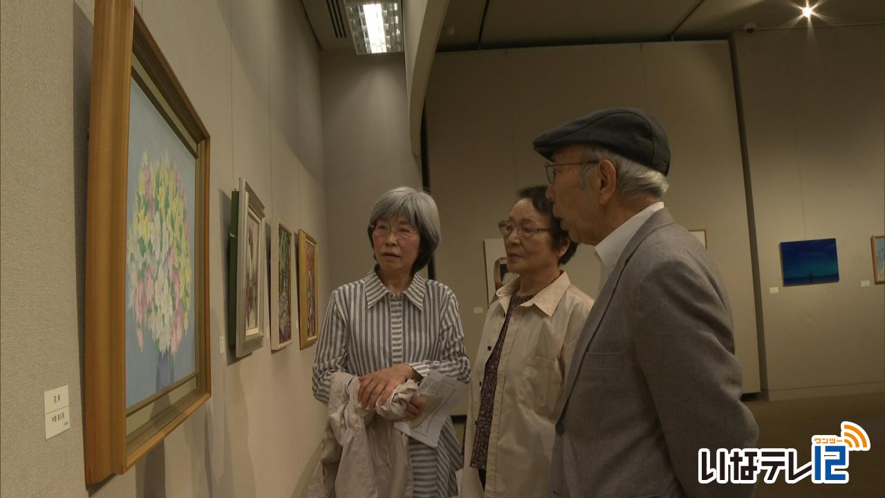 県内外の作家の作品展示　美術交流展2024in高遠