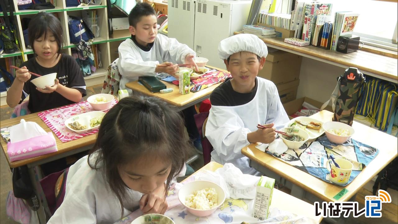 南箕輪小学校でブラメシ給食