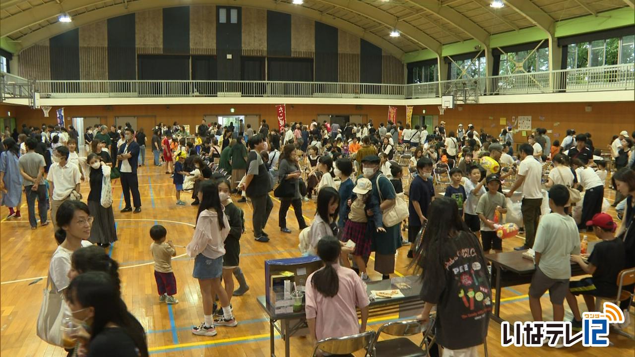 伊那小フェス　児童がブース出展 