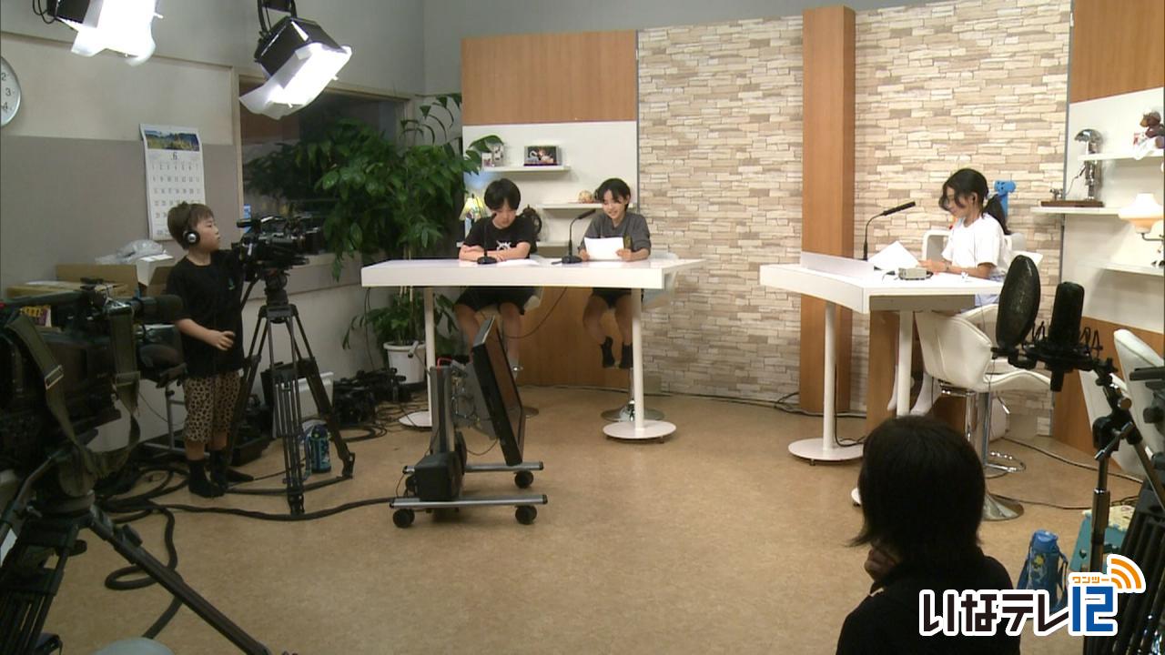 伊那小４年秋組　伊那ケーブルテレビジョンで社会見学