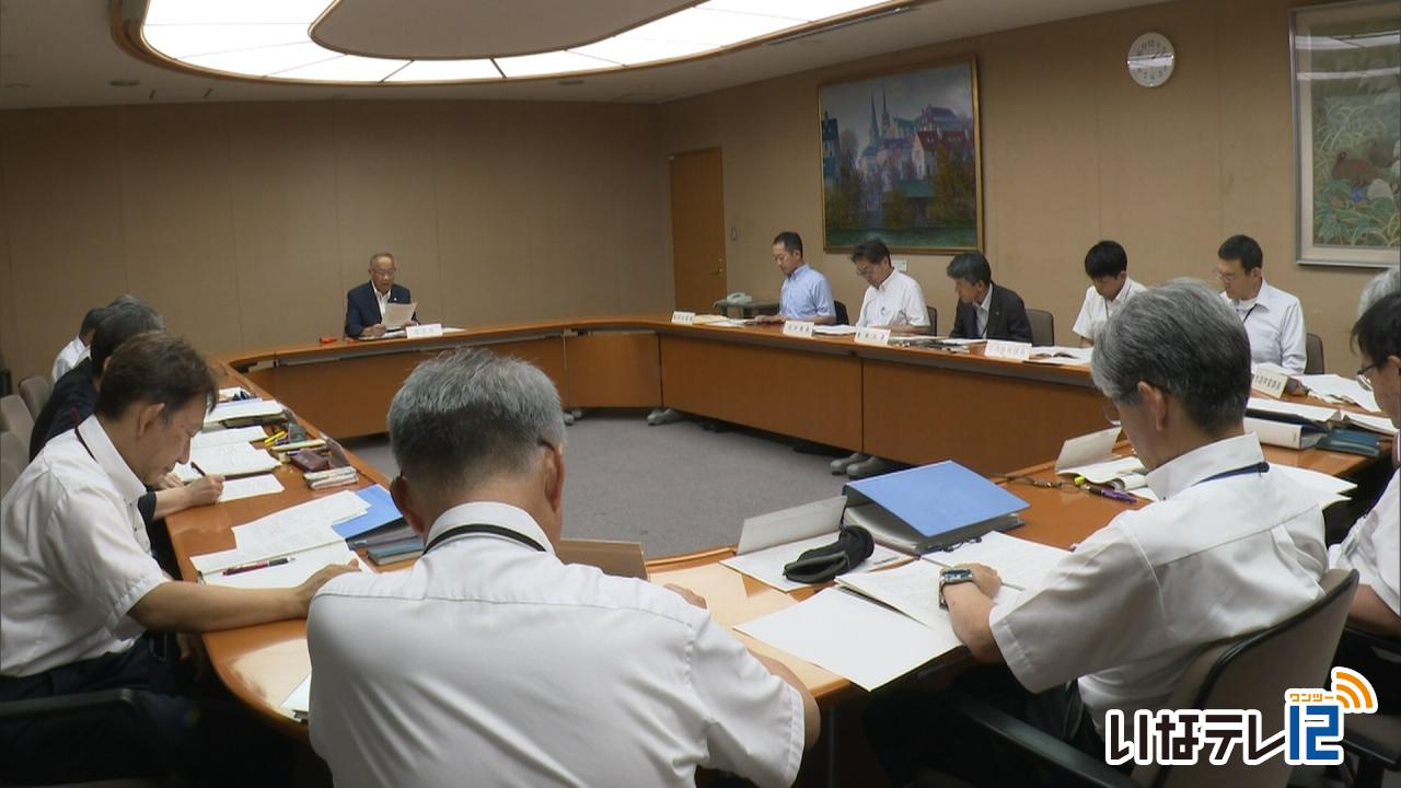 伊那市 6年後小学生７８２人 中学生１８４人減少