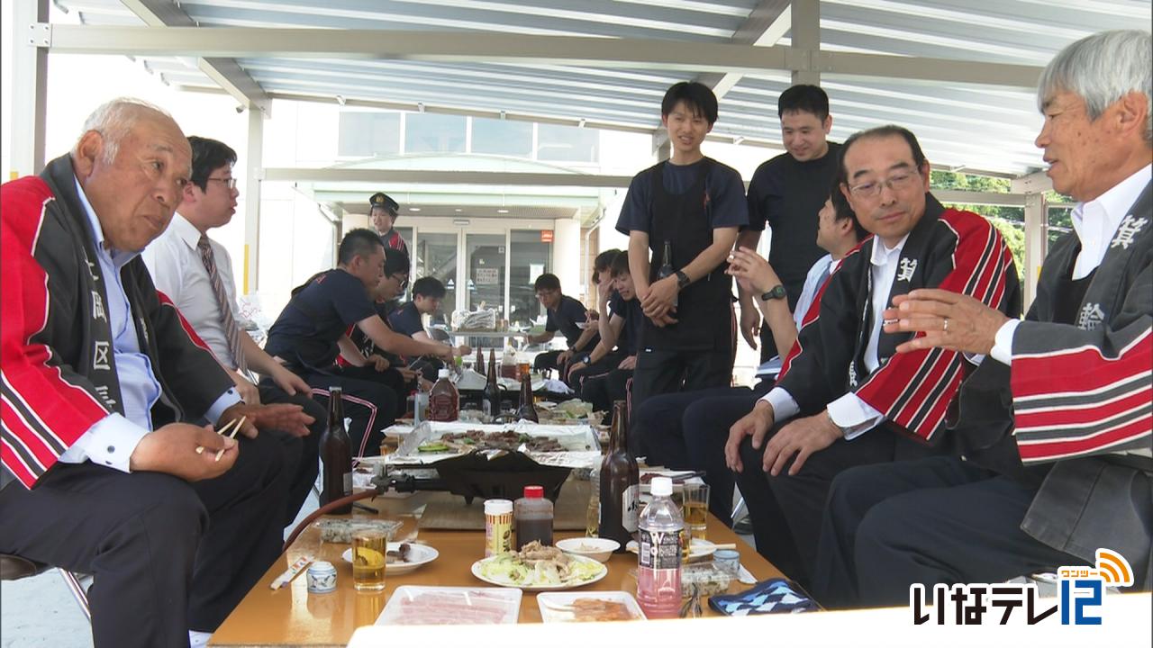 珍料理でおもてなし　箕輪町消防団　赤魚会