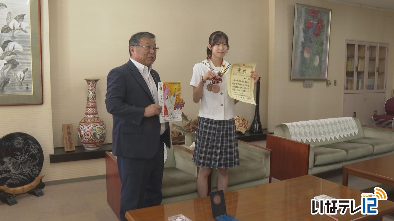 春田さん（伊那西高校３年）　インターハイ3位入賞報告