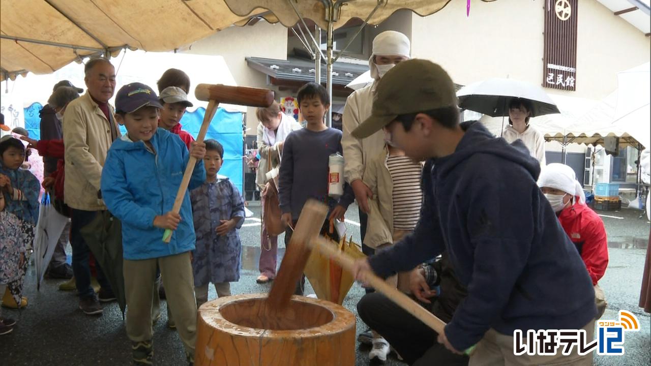御園区民祭　区民でにぎわう