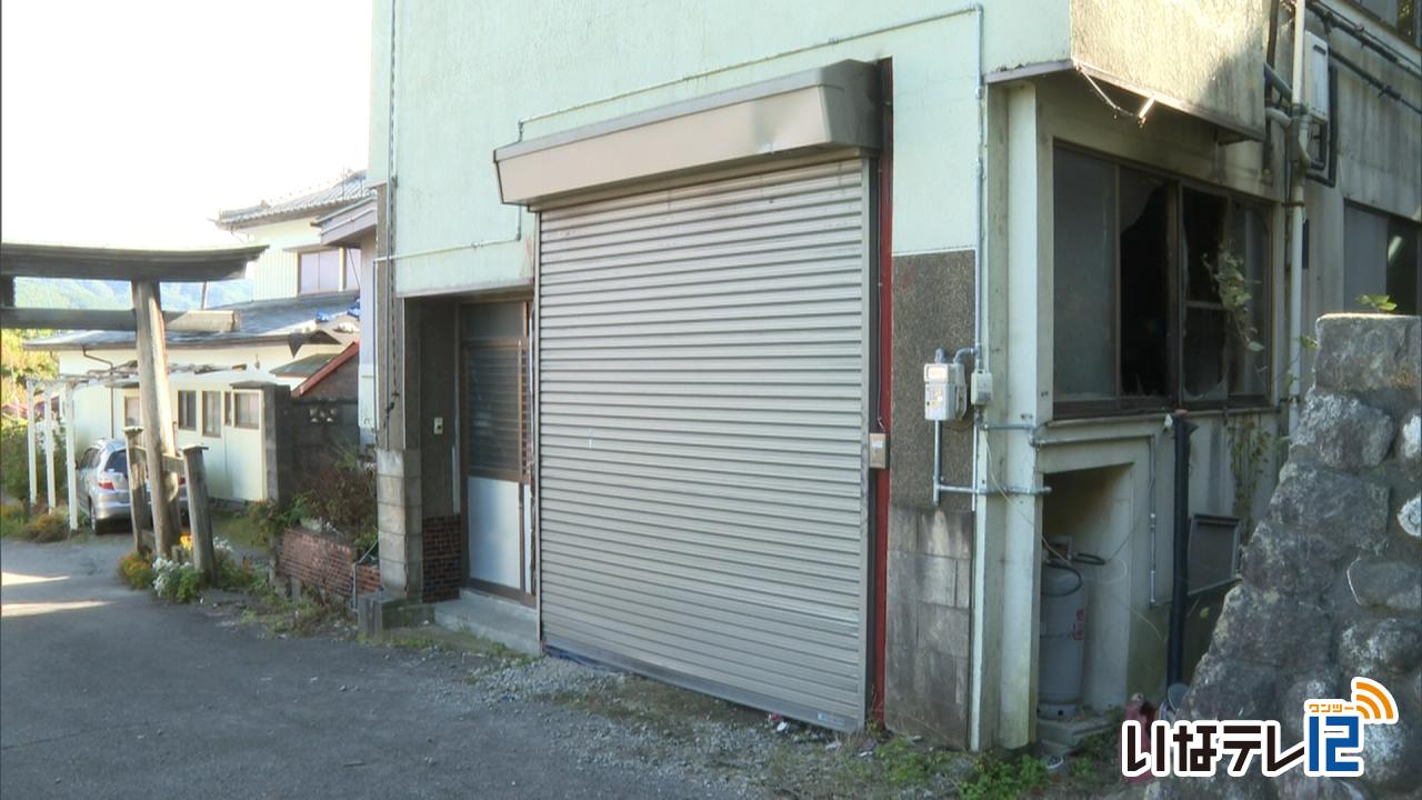 箕輪町松島で火事　けが人なし