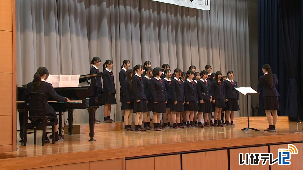 くらし・話題｜正月の花を生ける「生け花講座」