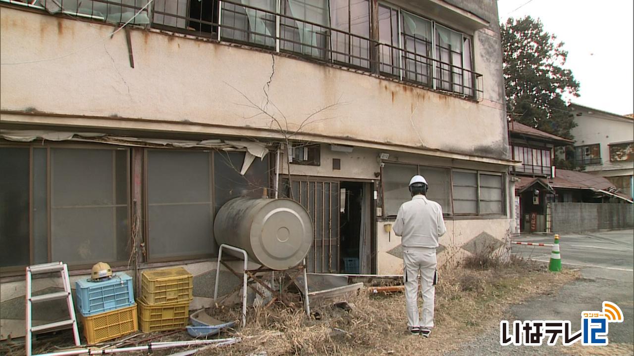 箕輪町 特定空き家の略式代執行による解体工事 着手