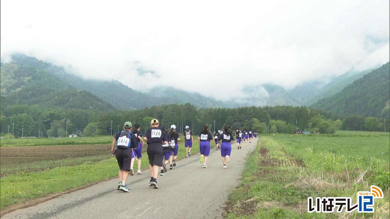 南箕輪中伝統の経ヶ岳強歩大会