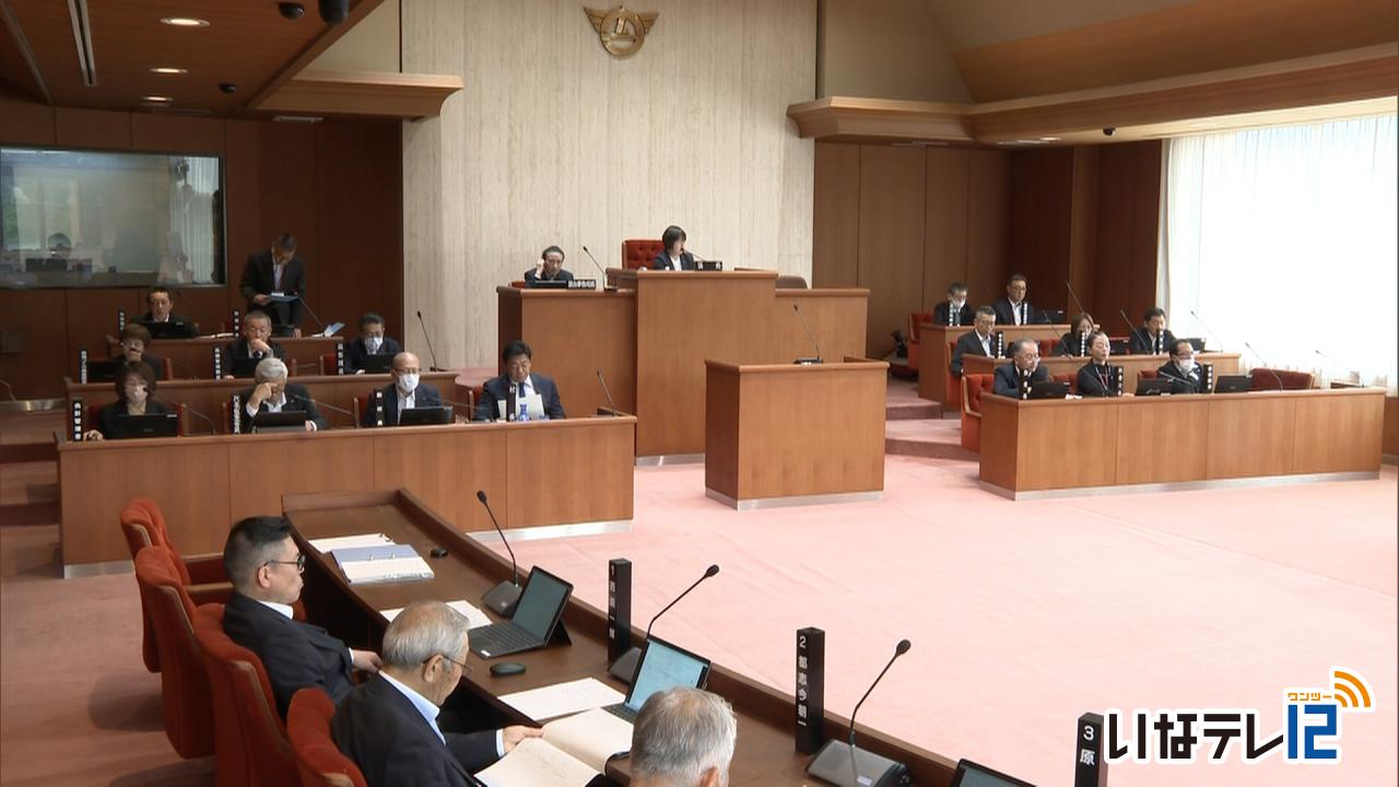 南箕輪村臨時会　７議案が可決・承認