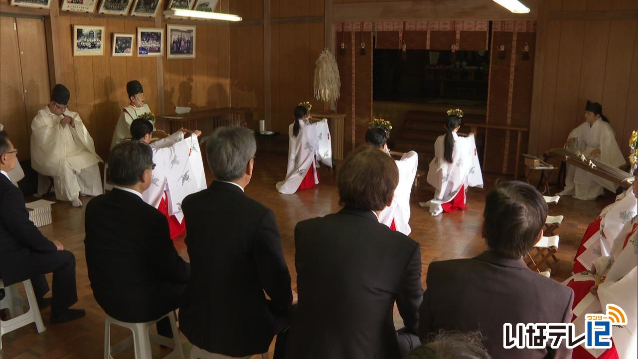 高尾神社例大祭・つつじ祭り