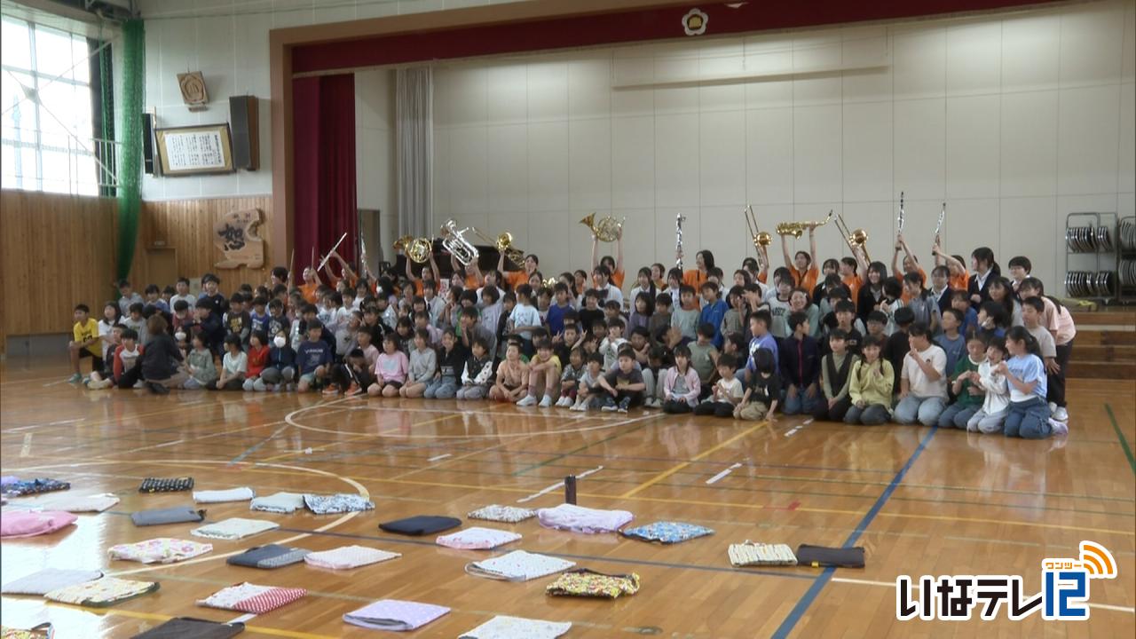 伊那西高と西春近南小　音楽交流会
