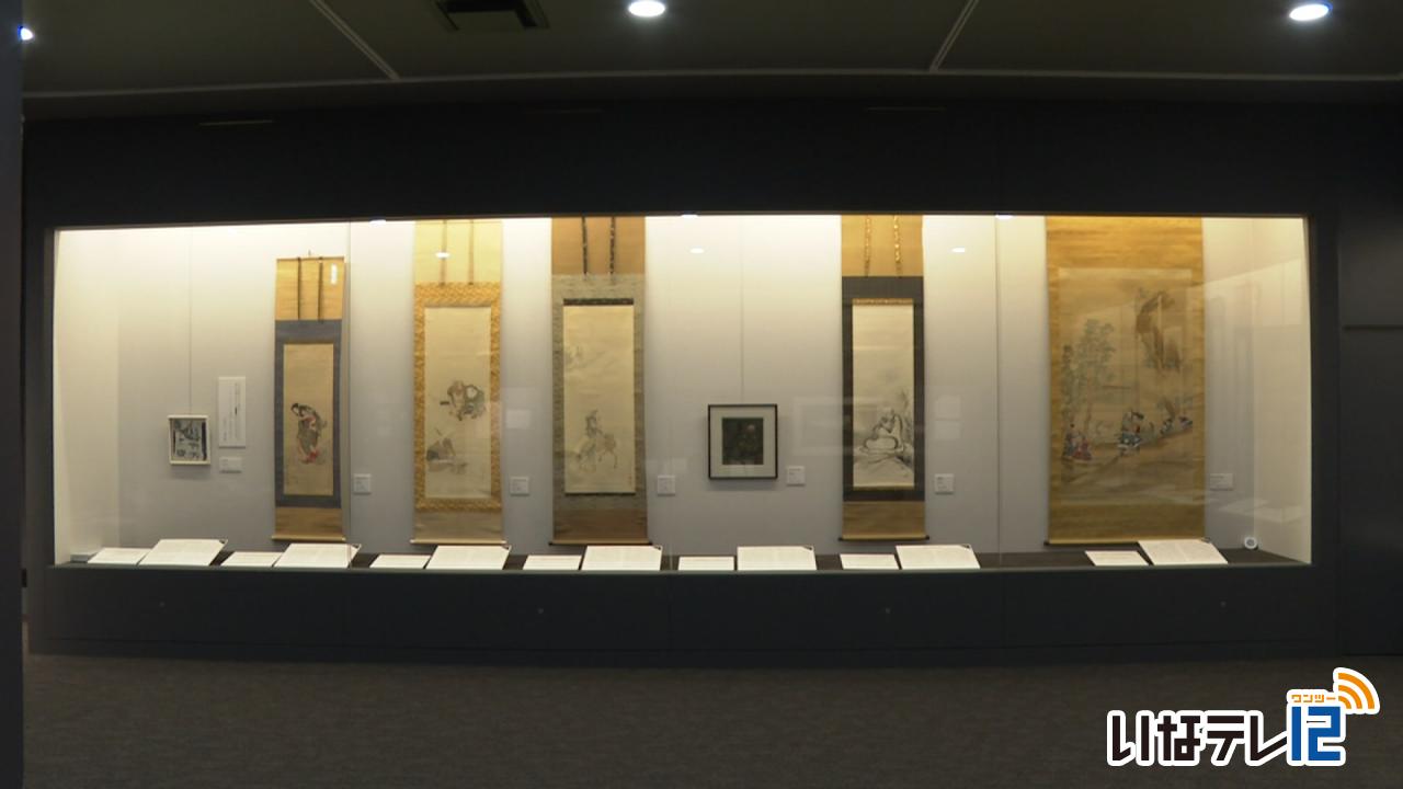 郷土作家の作品並ぶ企画展「物語を描く」