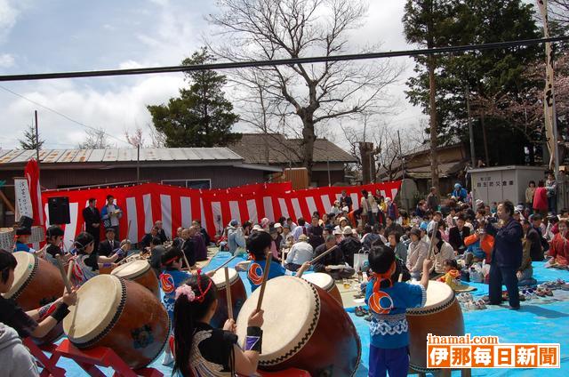里宮神社の春祭